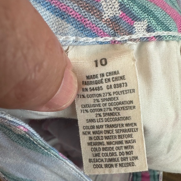 American Eagle Stretch Shorts Size 10 - Picture 4 of 5